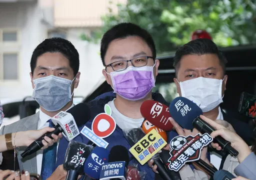 恩恩爸哽咽怒吼:政府讓我繞遠路!告新北市府求國賠1元 「只想要81分鐘真相」