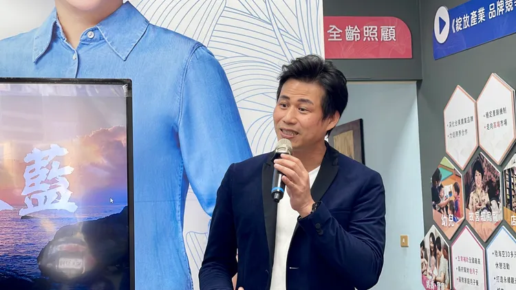 陳國華分享創作歌曲的過程。古和純攝