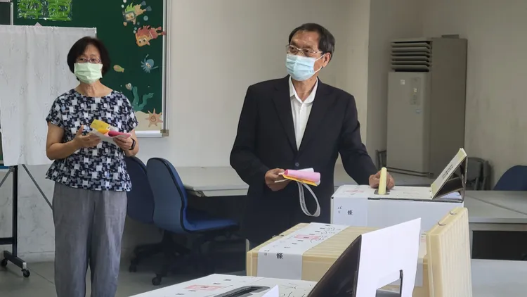 蘇清泉完成投票。蘇清泉競選總部提供