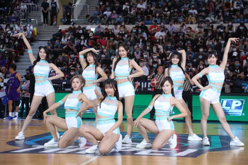 火辣影片|富邦勇士8名Fubon Angels 用性感熱舞宣告PLG回來了