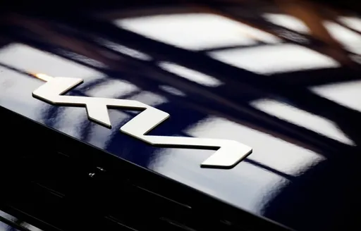 起亞汽車換logo　每月3萬人冒黑人問號「你哪位？」