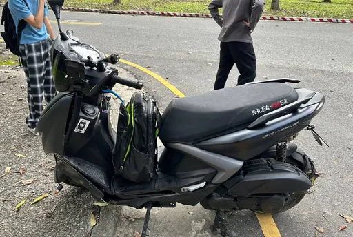 東華男大生校內騎車撞路樹不治 驚!去年同天女學生也自撞亡