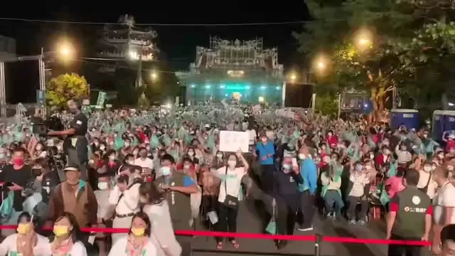 民进党云林山海团结造势大会今天傍晚在斗六市南圣宫前登场。民众提供