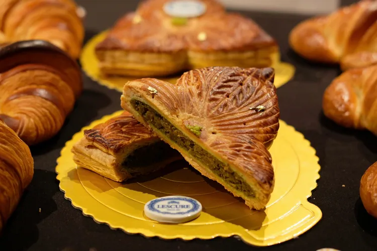 張世彬的創意風味國王派，把台灣食材金棗與開心果融入國王派中。葉盛耀攝