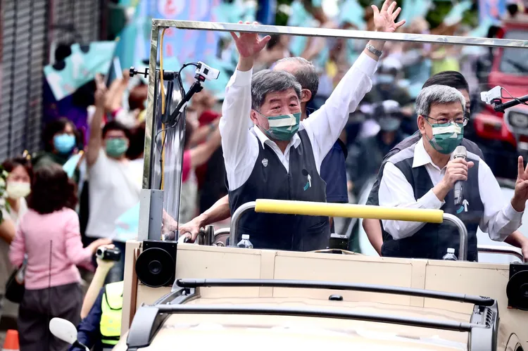 陳時中明天車掃來賓是徐里唯。林林攝