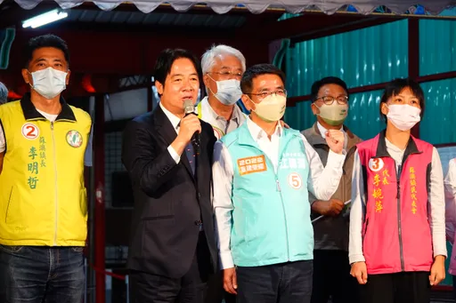 賴清德宜蘭拜廟輔選 籲鄉親挺江聰淵入主縣府