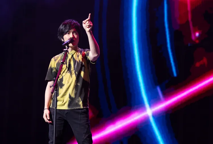 怪獸在紐約提前慶生。相信提供