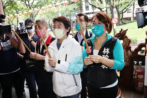 陳時中競總每日一問 黃珊珊:有才有料就拿出來!辯論前拆炸彈