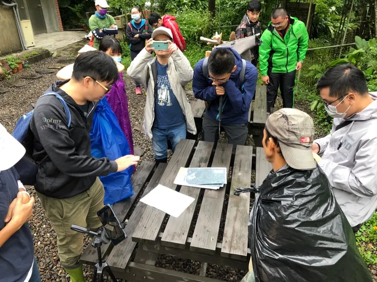 疏伐調查前說明。林管處提供