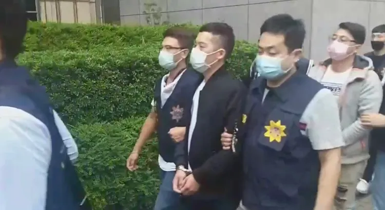 天道盟美鷹會鄧姓男子以暴力手段，介入新北市工程，日前已遭警方逮捕。翻攝畫面