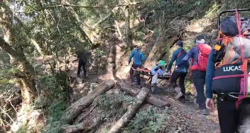 谷關七雄1天2山難1人不治 「休息不到1小時」搜救員疲奔命