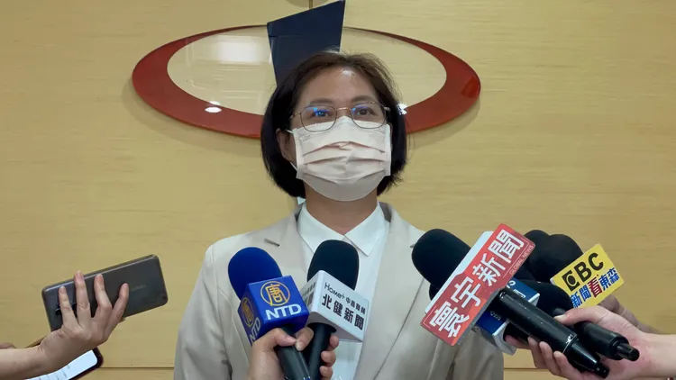 賴香伶表示，對於自己政見很有信心，比方所提出月票政策，其他候選人也跟進，用補貼方式提升大眾運輸，減輕交通負擔。陸運陞攝