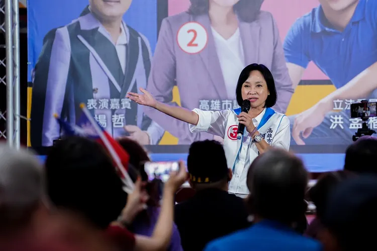 柯志恩勤跑基層。取至柯志恩臉書