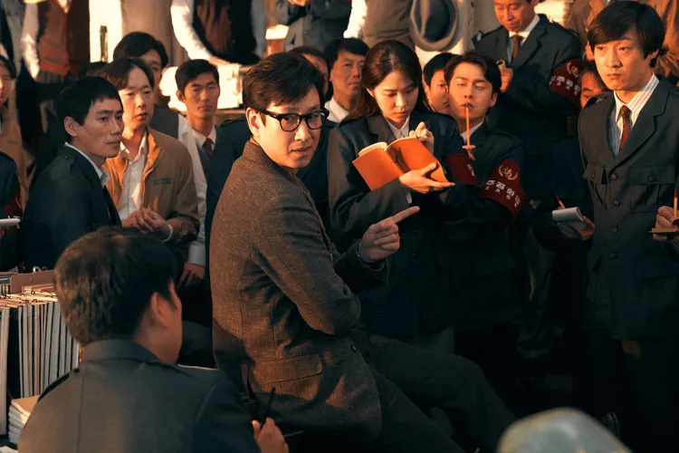 《王者製造》大談選戰中的策略還有帶風向的重要性。華映娛樂