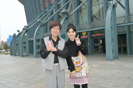 洪榮宏攜神祕女子捐血 談詩玲自爆忌妒江蕙當年在他身邊