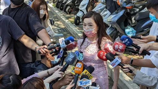 周玉蔻點名「高虹安會被柯文哲拋棄!」 11/26後立委也沒了