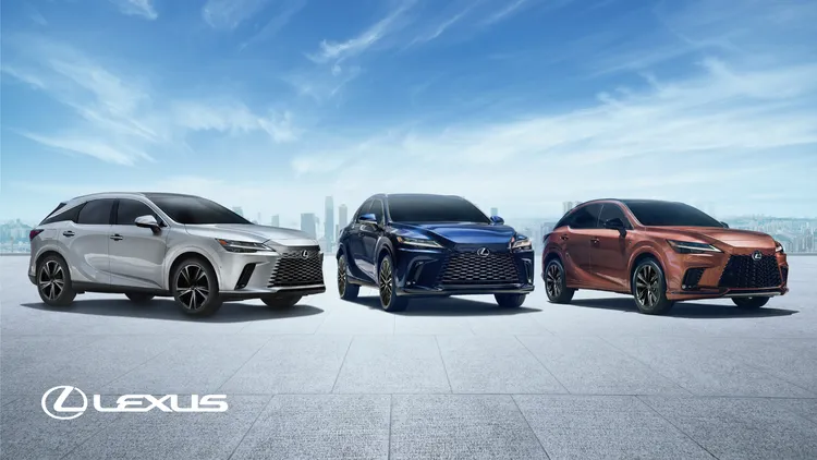 LEXUS ELECTRIFIED品牌概念店自12/1至12/28止，將展開試乘體驗活動，提供RX 500h、RX 450h+與RX 350h三款車型。原廠照片