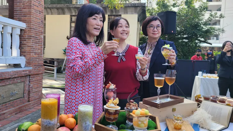 忘憂珍珠是由成功大學學生團隊設計，產品曾於世界級國際競賽勇奪金牌。台南晶英提供