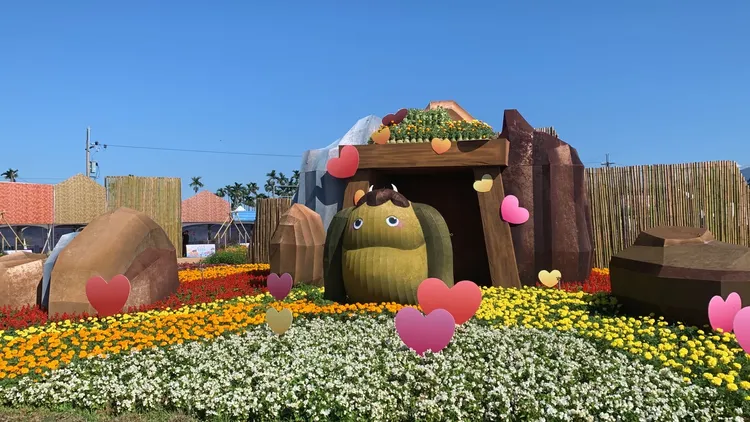 花毯節中的小精靈各有故事，分別象徵勇氣、希望與和平。曾雪蒨攝