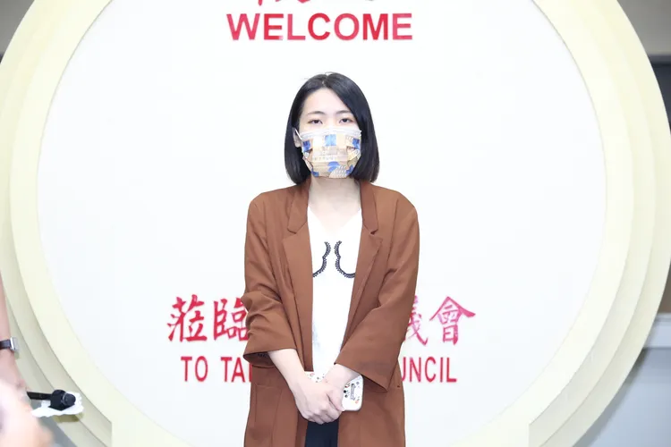 徐巧芯表示陳時中醉摟人妻照片為媒體無法刊登之報導。張哲鳴攝