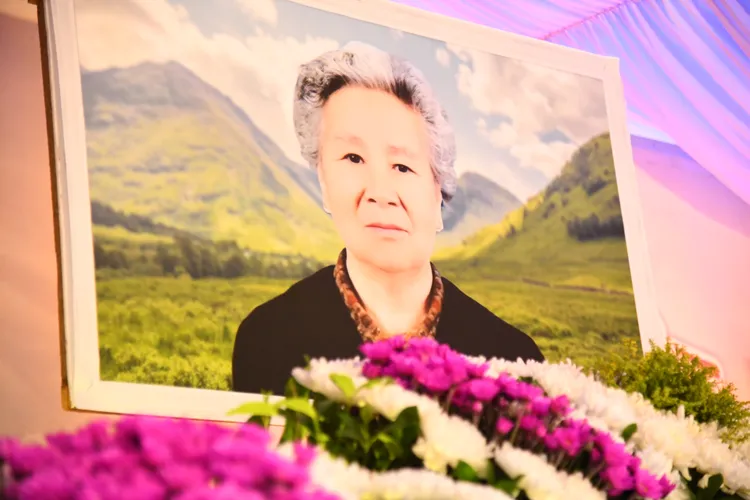 噶瑪蘭族國寶朱阿菊女士。花蓮縣政府提供