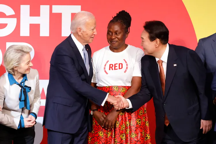 今年9月，尹錫悅出訪美國參加美國總統拜登主持的募款會議。法新社