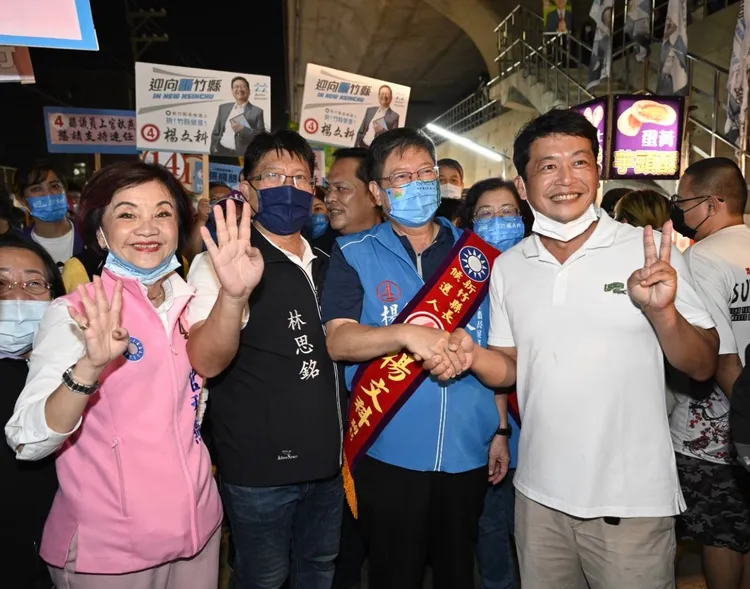 楊文科指出，竹東夜市人潮已回流，他接著要把溪南地區觀光再提升。楊文科競辦提供