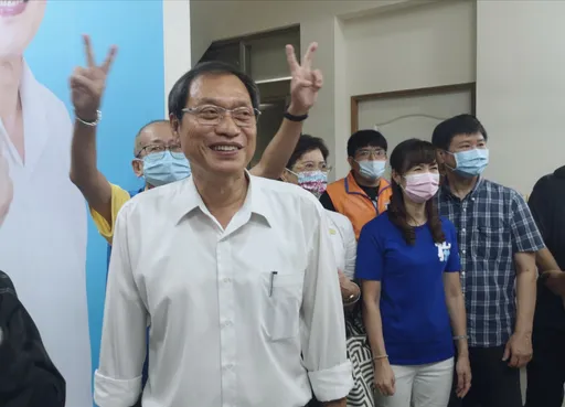 屏東縣長開票｜戰況激烈！千票拉鋸周春米　蘇清泉：有信心