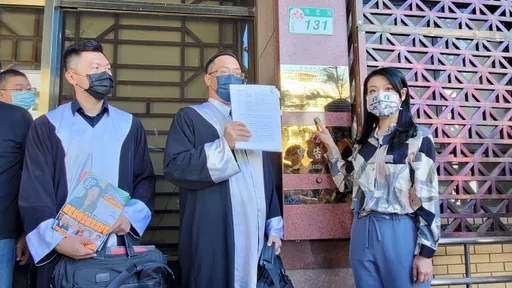 寄生立院疑雲！周玉蔻再爆她與「已婚」助理交往　高虹安不忍了要提告