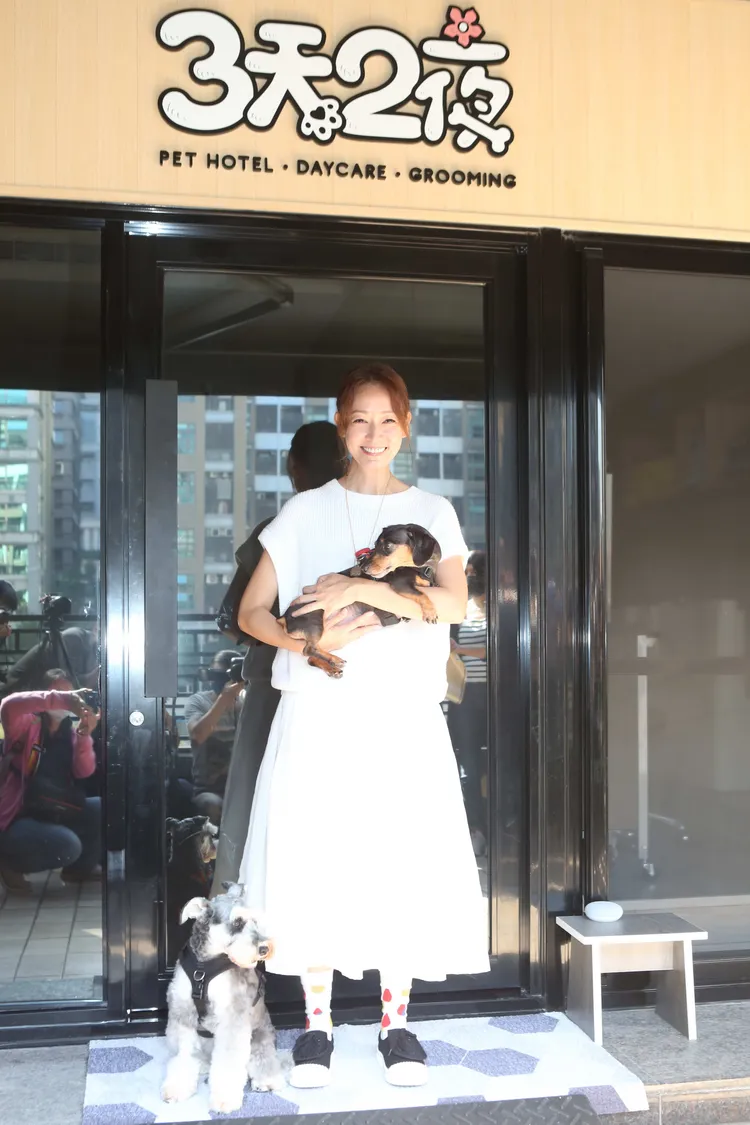 潘慧如寵物旅館取名「3天2夜」。張哲鳴攝