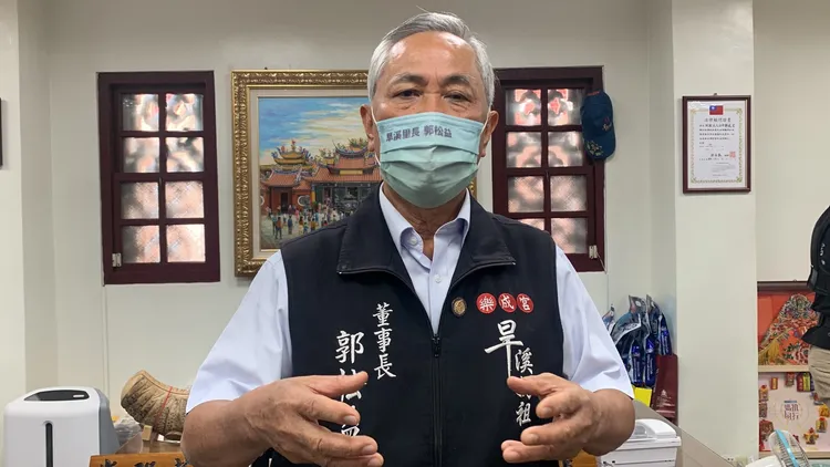 樂成宮旱溪媽祖廟董事長郭松益說，媽祖鼓勵學子努力向學，所已將大眾的愛心轉為獎助學金，至今已經第八年。曾雪蒨攝