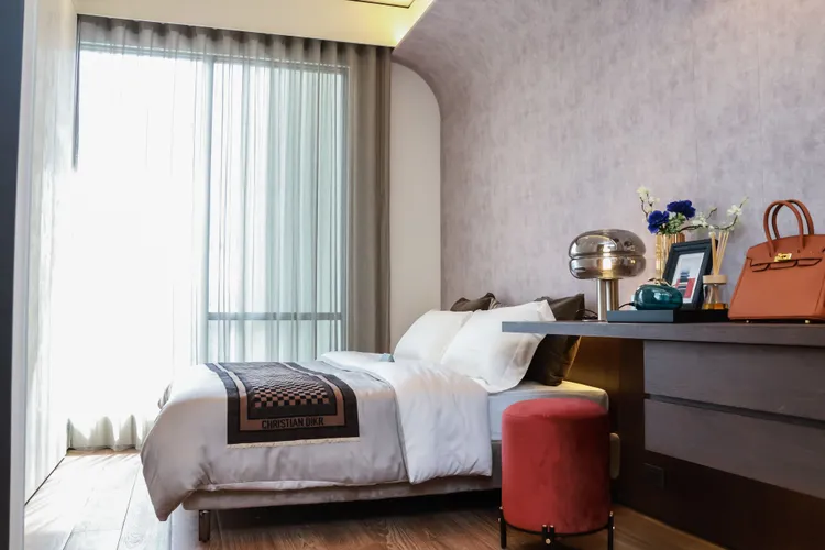 柏鴻君臨預計今年大選後正式公開，單坪開價約115～130萬。趙世平攝