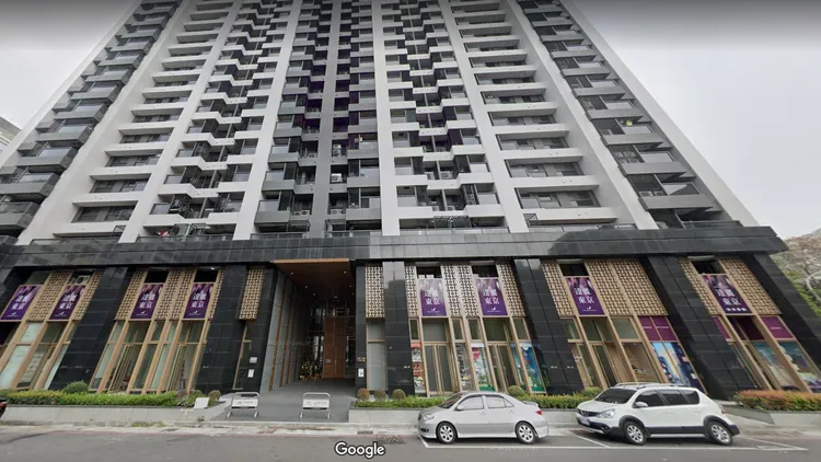 附近的「達麗東京」屋齡1年，2房約20坪可租2萬。翻攝google map