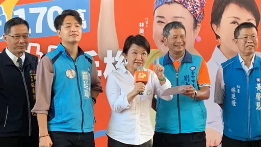 連任成功!首要「拼經濟」 盧秀燕銷假上班先送出3支iPhone