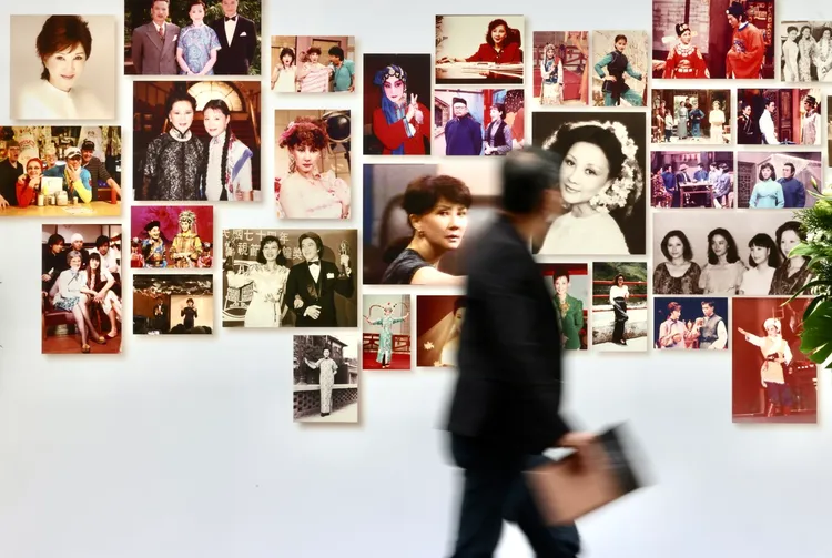 追思會放有很多馬之秦當年作品美照。林林攝