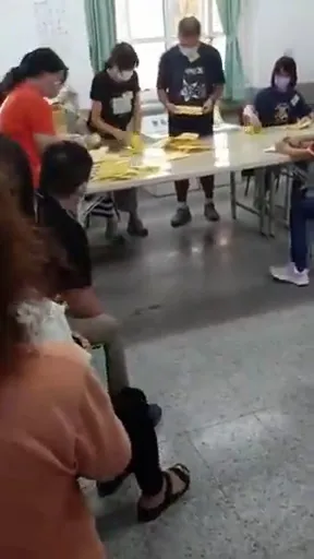 只唱票不亮票過程受質疑。翻攝自《屏東人新聞》臉書