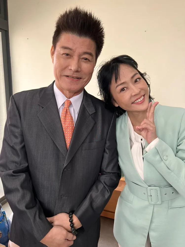 唐玲（右）很感謝王中皇明明趕時間卻沒給壓力。唐玲提供