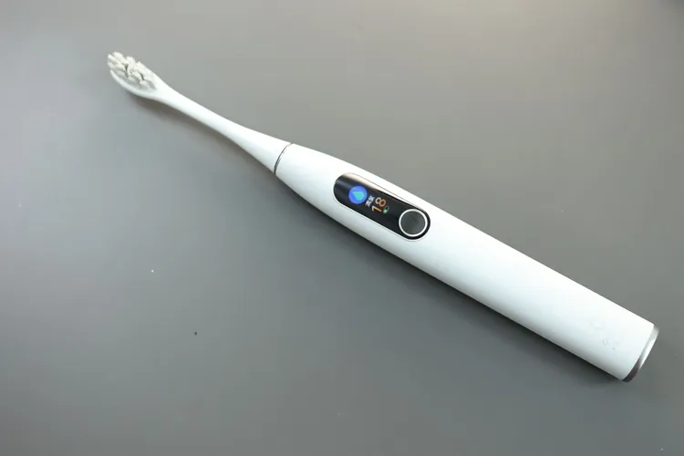 外型設計十分簡潔。翁玉信攝