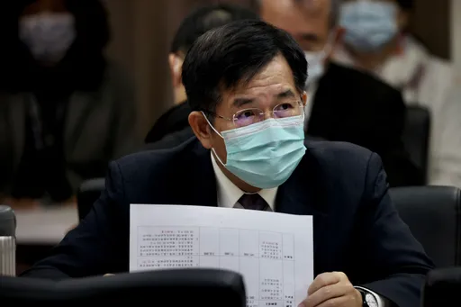 教育部仍有出國禁令比醫護還嚴？　教長：會回歸一般申請