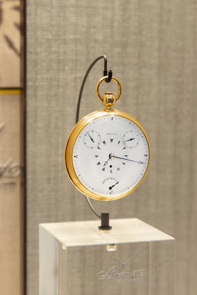 No. B1188古董陀飛輪懷錶在1808年由寶璣出售給Don Antonio de Bourbon，1841年時轉售給土耳其買家，而原本的金質面盤即更換為現貌的琺瑯面盤。品牌提供