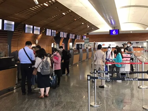 通關新科技防疫零接觸　移民署自動查驗通關便民升級