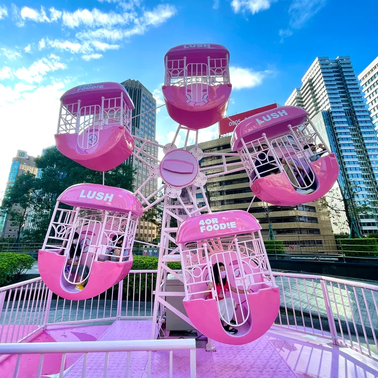 藕斷絲連泡泡糖摩天輪。業者提供