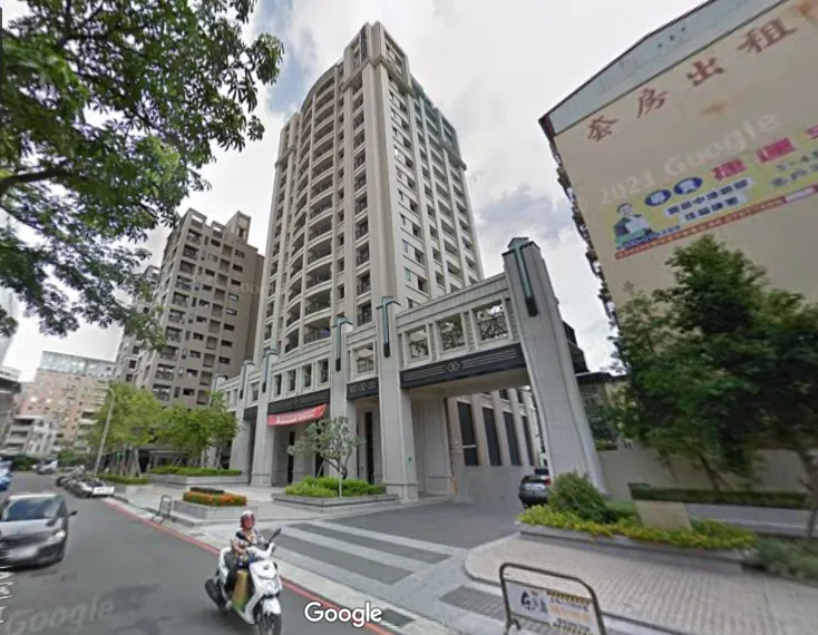 四期還有年度零成交的社區，例如「中港觀邸」。翻攝google map
