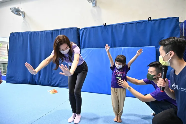 曾馨瑩參與早產兒衛教課程。永齡基金會提供