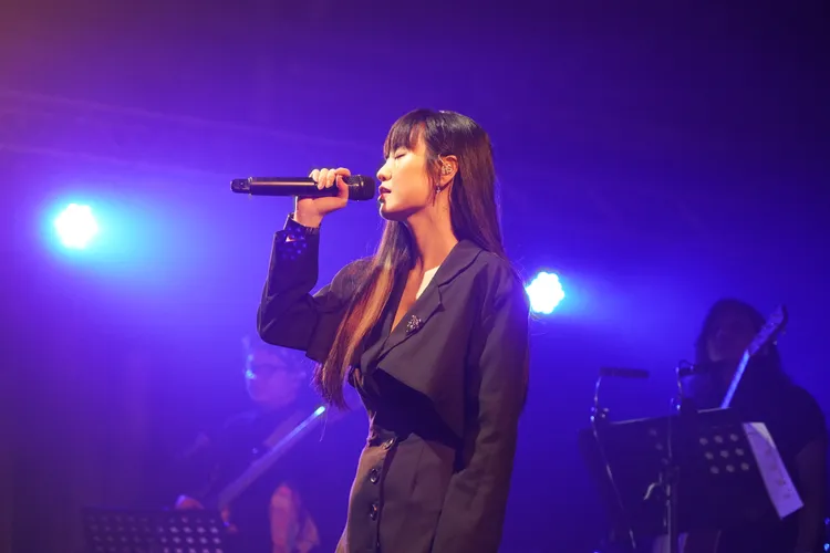 孫盛希昨晚開唱。滾石提供