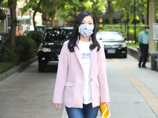 高虹安貼1圖曝心聲　宣布參選後「3天1黑」：20年來最恐怖選舉攻擊