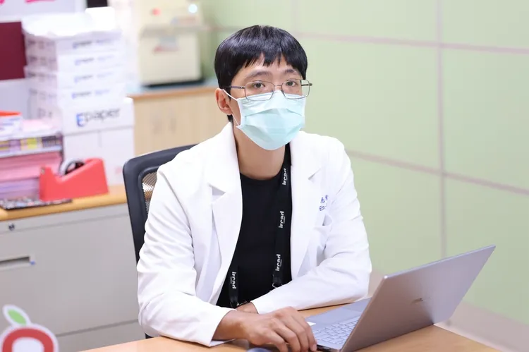 高醫大腸直腸外科主治醫師林恩楷。侯昌騰攝