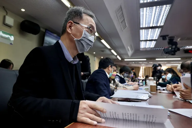 衛福部部長薛瑞元赴立法院社會福利及衛生環境委員會列席報告業務概況。林林攝