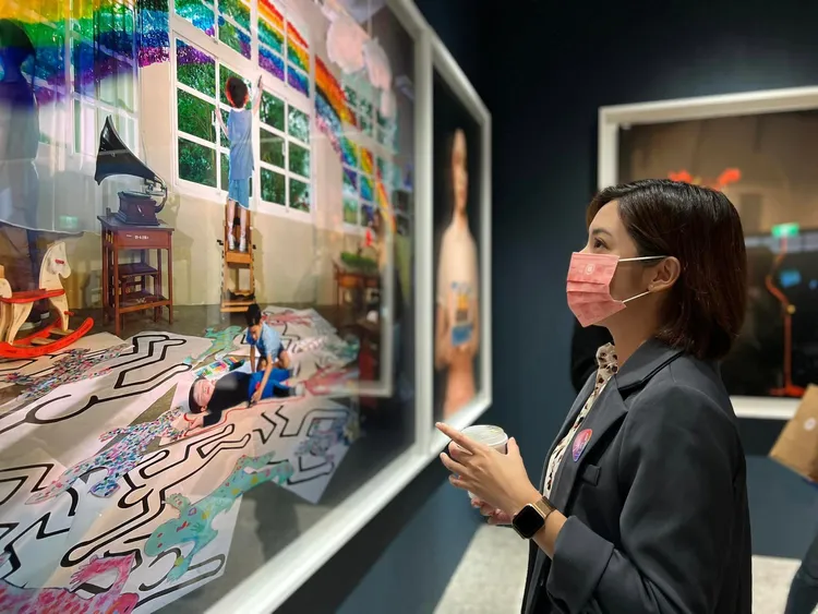 學姐黃瀞瑩參與SMA藝術特展，表示沒有人應該被放棄。翻攝黃瀞瑩臉書