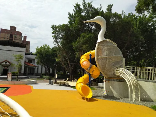 新北蘆洲翻新特色共融公園 結合水鳥意象好玩又好拍